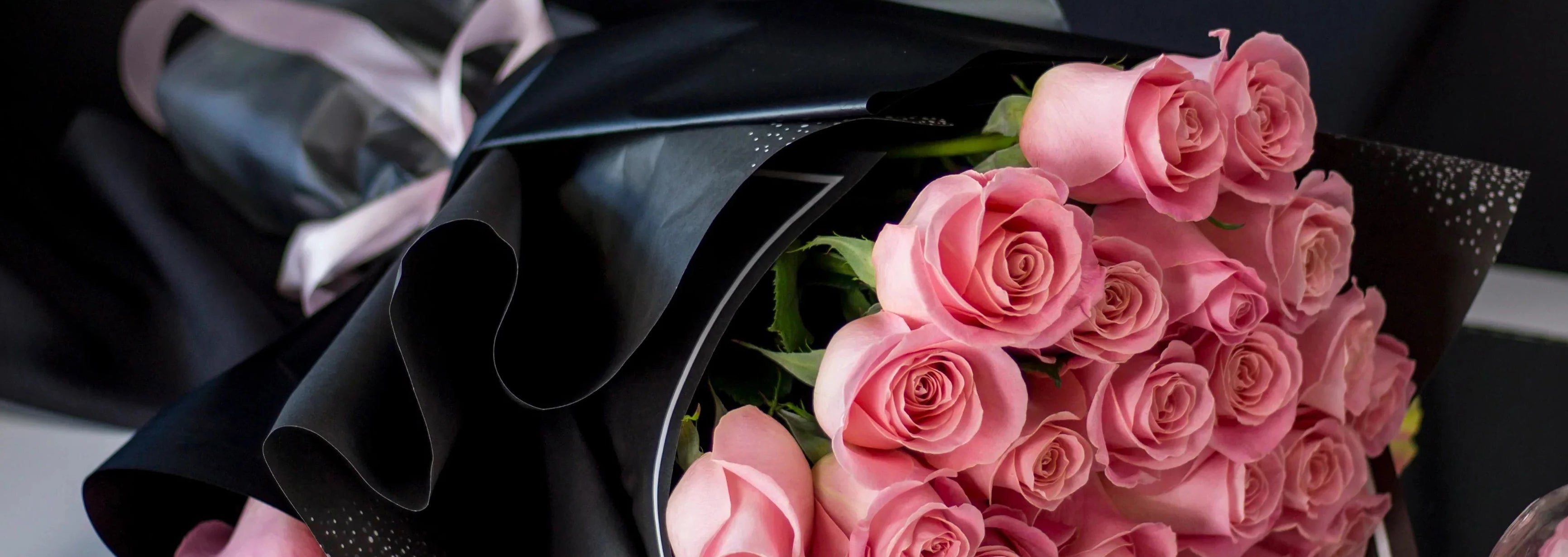 MyRoses® Custom Roses Ottawa Flowers Inc.