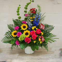 Celebration of Life Arrangement (Copy)