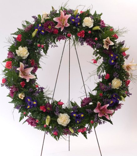 Traditional Wreath 