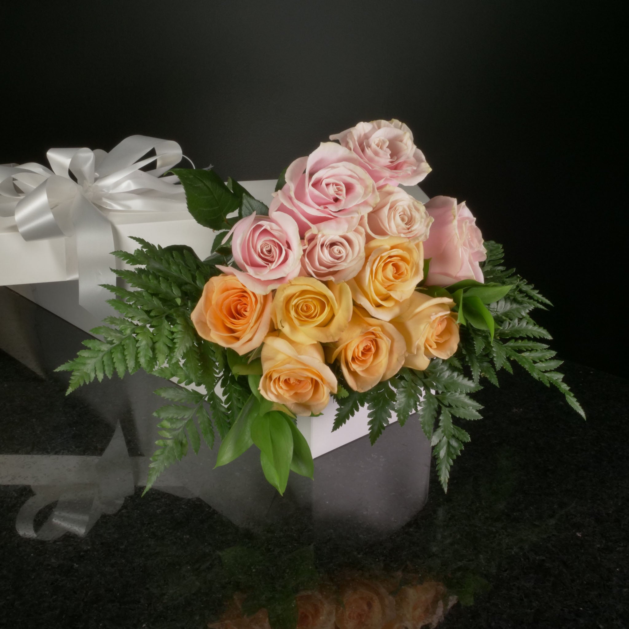 Peach & Blush Pink Roses – Ottawa Flowers Inc.