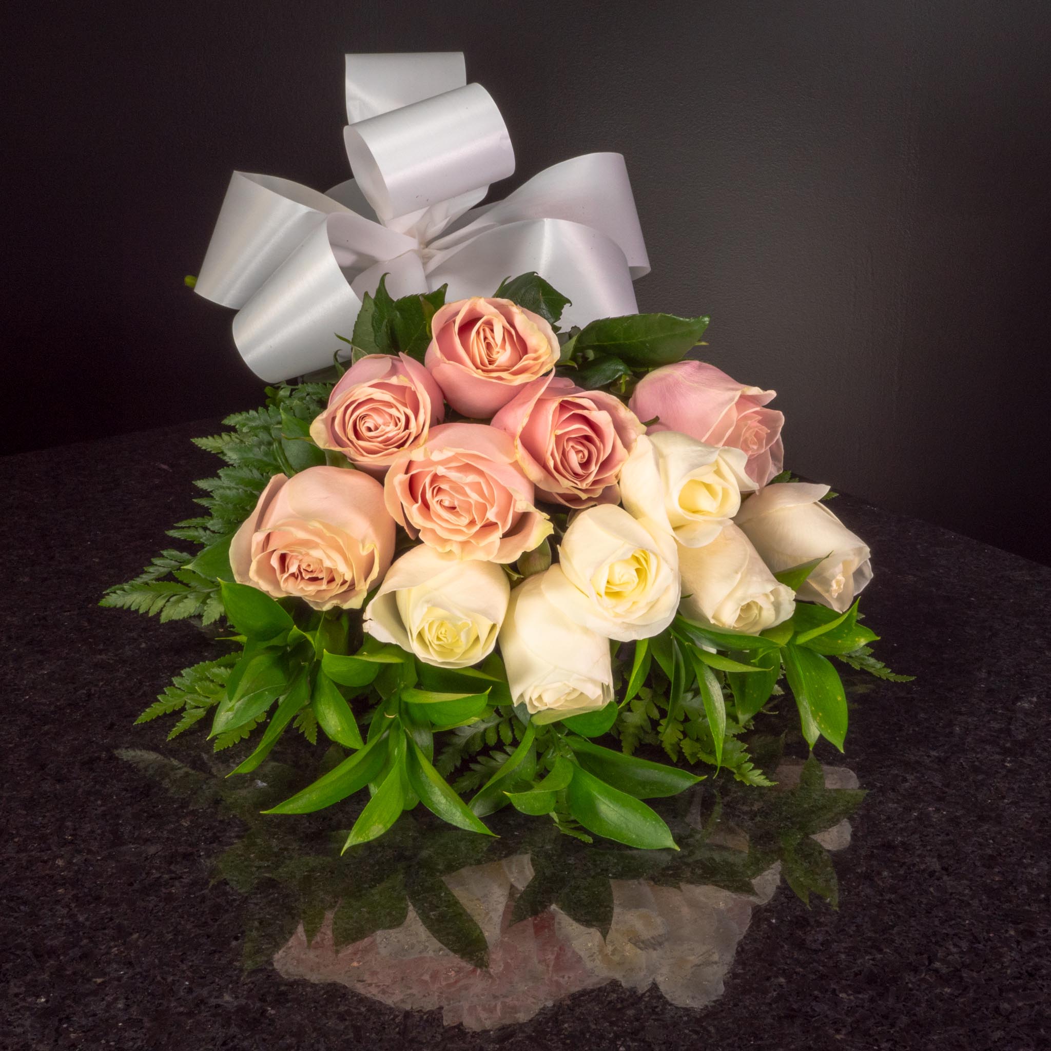 White & Blush Pink Roses – Ottawa Flowers Inc.