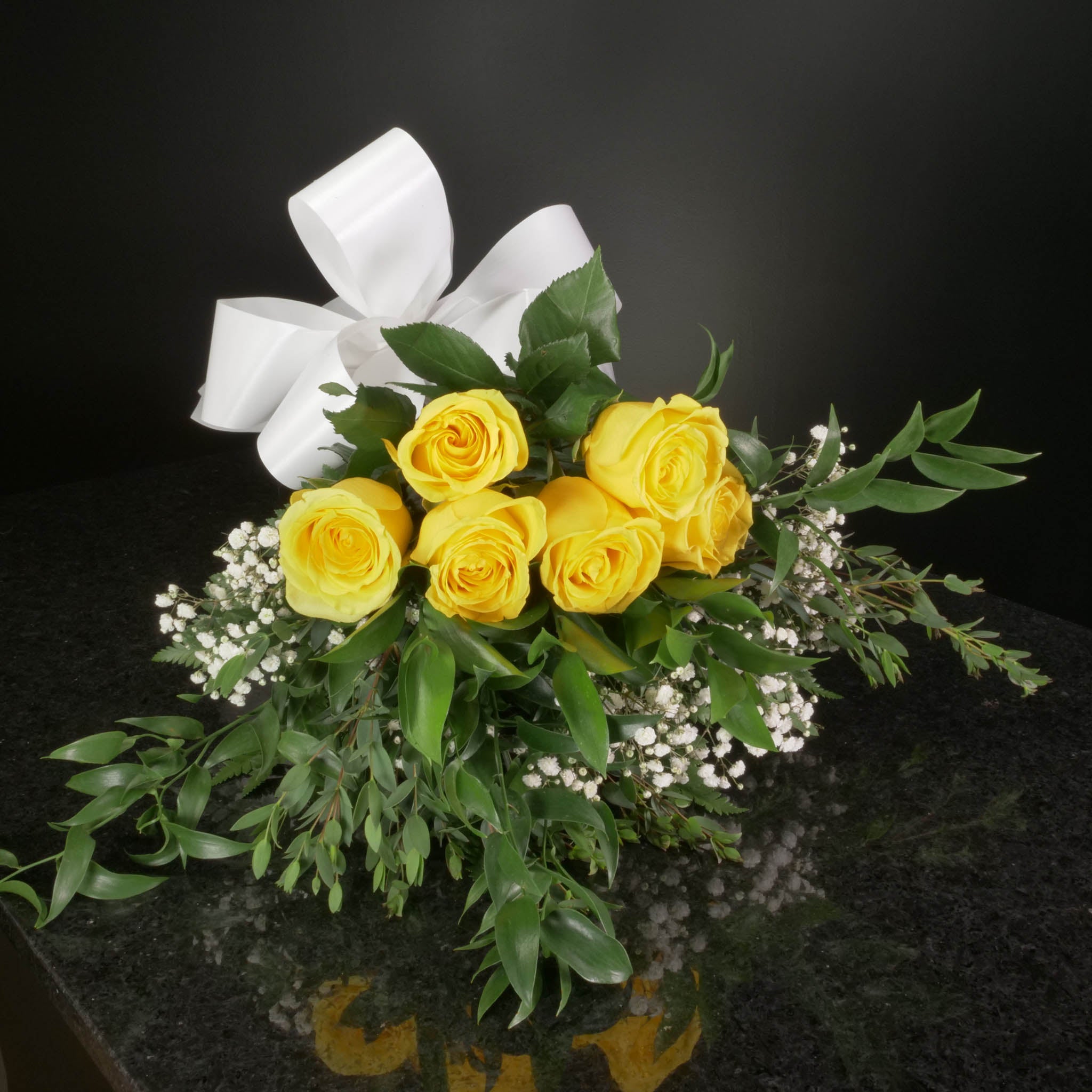 Yellow Roses – Ottawa Flowers Inc.